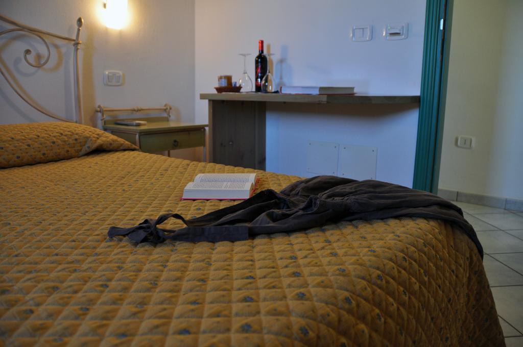 Tenuta La Lupa Castellina Marittima Kültér fotó