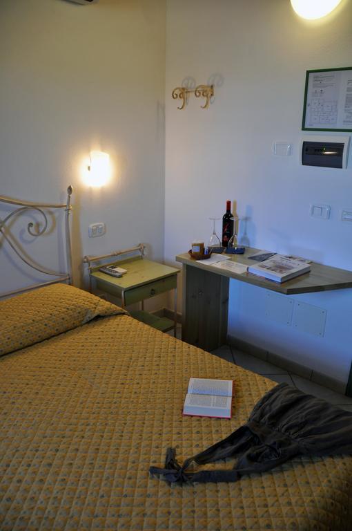 Tenuta La Lupa Castellina Marittima Kültér fotó