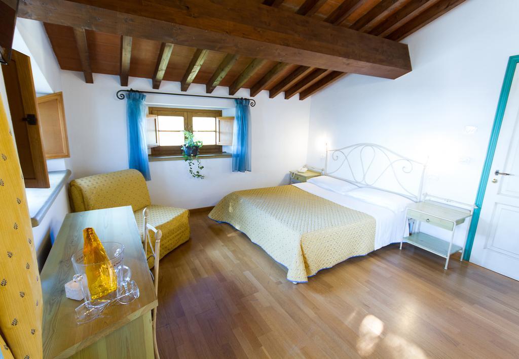 Tenuta La Lupa Castellina Marittima Kültér fotó