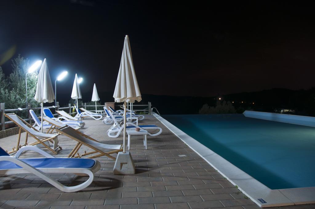 Tenuta La Lupa Castellina Marittima Kültér fotó