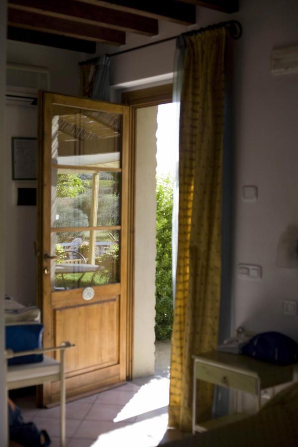 Tenuta La Lupa Castellina Marittima Kültér fotó